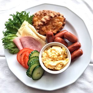Buffetaamiainen